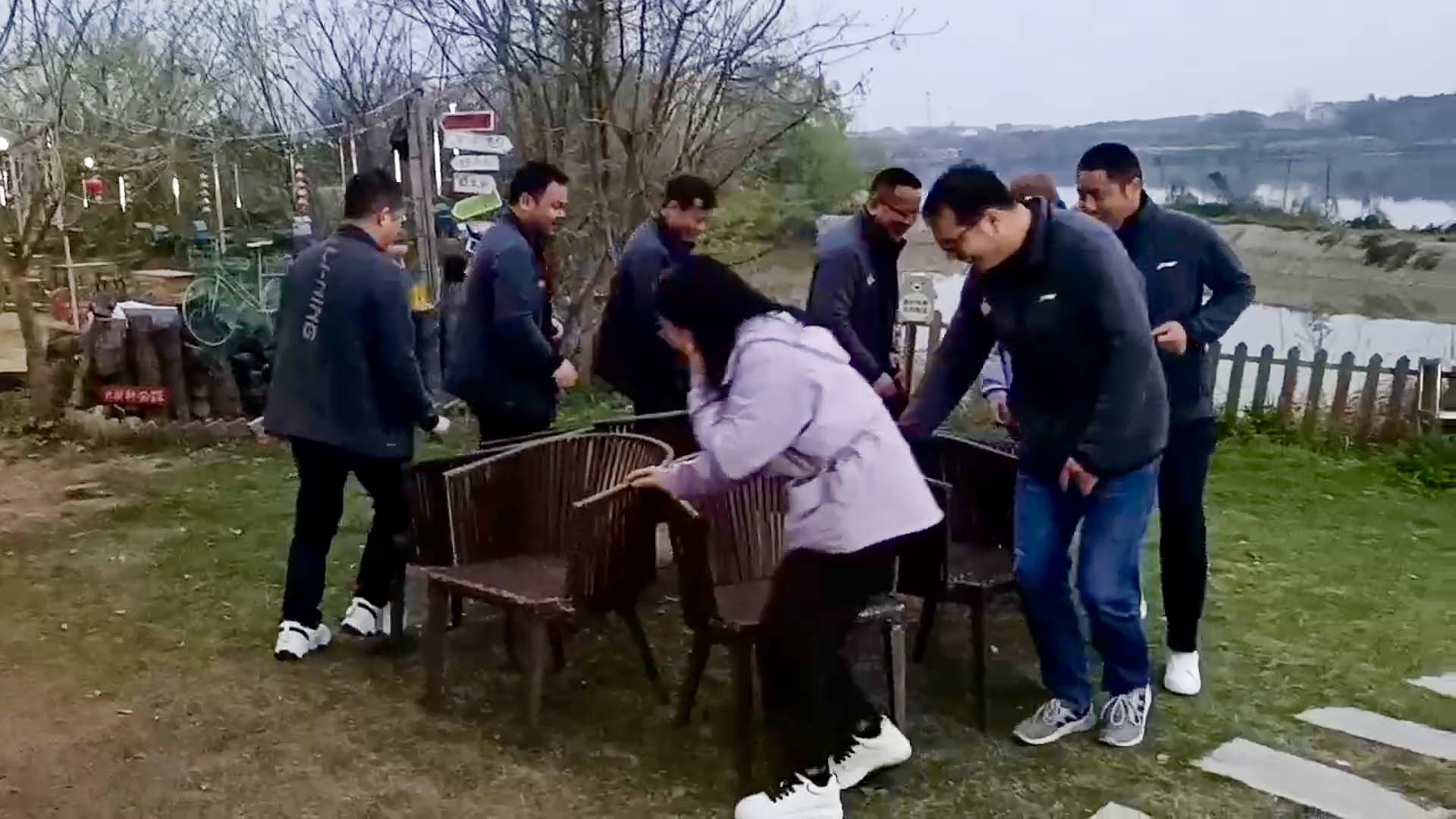 ӭ��������  ����������              ����˾�e�k�������ߑ���F(tu��n)�����(d��ng)